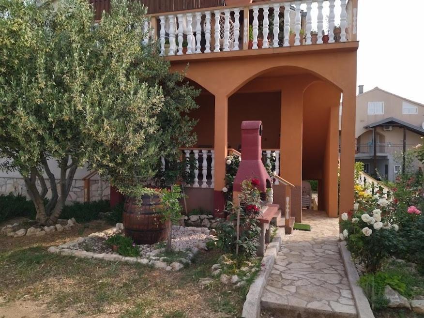Apartment In Nin With Terrace, Air Conditioning, Wi-Fi Экстерьер фото